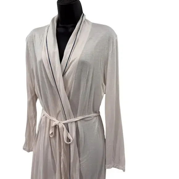 Eberjey light pink lightweight robe S/M